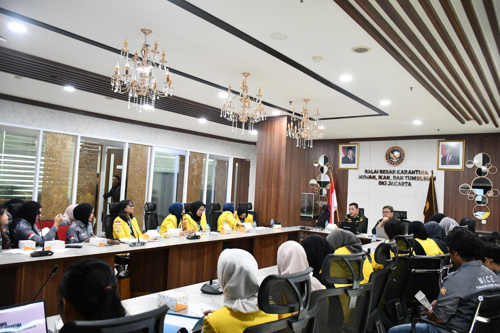 Bagaimana Karantina DKI Jakarta Mengawal Flora dan Fauna di Event Internasional?