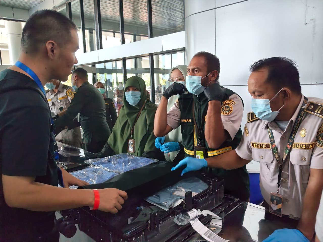Palu Kini Terhubung Penerbangan Internasional, Karantina Perketat Pengawasan Barang Bawaan Penumpang