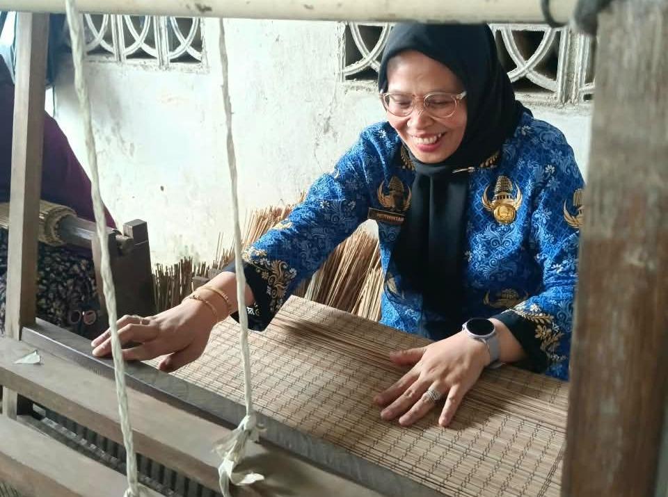 Dari Lidi Nipah jadi Kerajinan, Barantin Dampingi Produk Babel Bidik Pasar Prancis