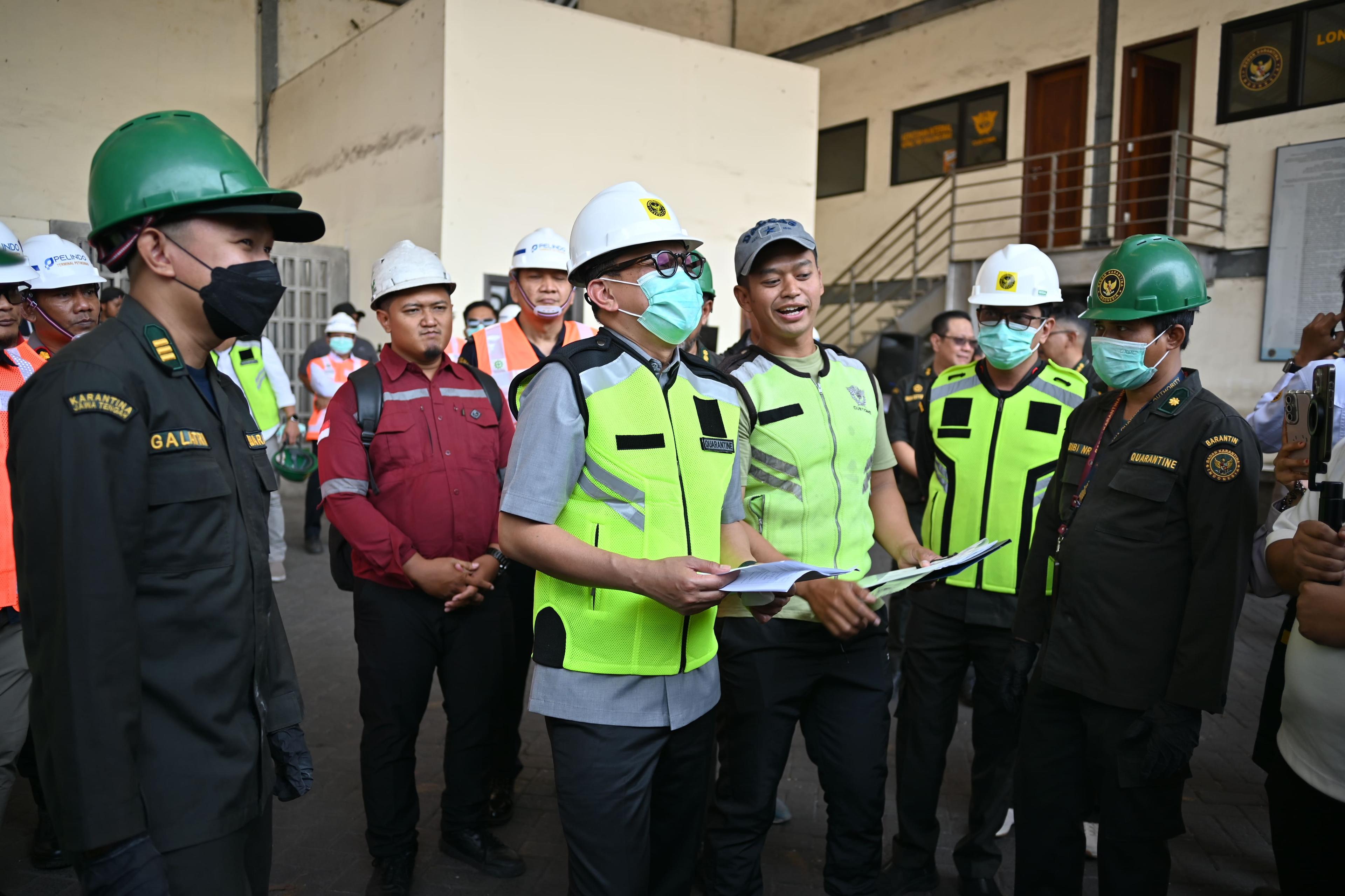 Karding Tinjau SSm JI-QC di Tanjung Emas Semarang, Barantin Dorong Pemeriksaan Impor Lebih Cepat