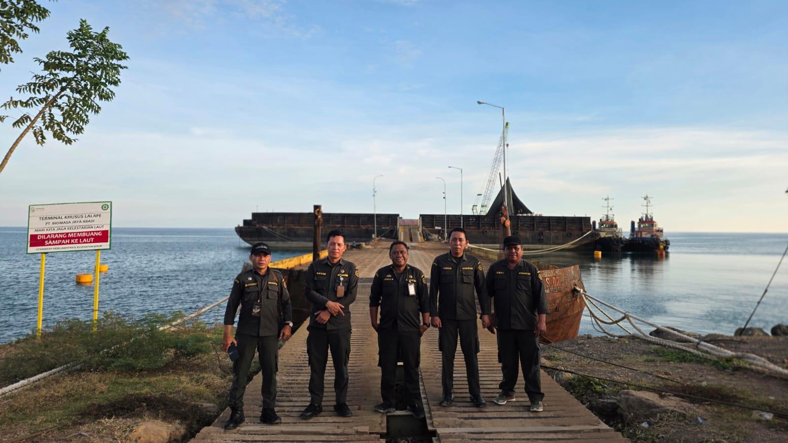 Karantina Gorontalo Awasi Lalu Lintas Media Pembawa di Terminal Khusus